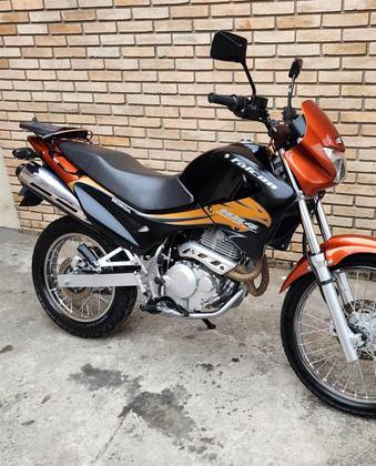 HONDA NX4 FALCON 